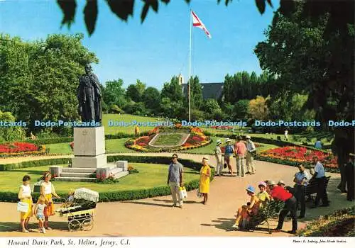 D155931 C.I. Howard Davis Park. St. Helier Trikot. John Hinde. E. Ludwig