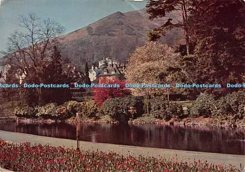 D027272 Priory Park. Great Malvern. Worcestershire. Winsor Fox Foto. Kings Nort