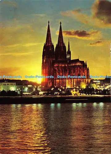 D037612 Köln am Rhein. Dom und Rheinufer bei Sonnenuntergang. Kolner Ansichtskar