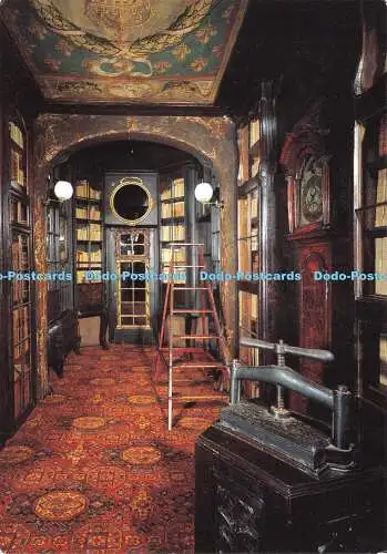 D043090 Guernsey. Hauteville House. The Landing Library. Pariser Museen. J. M. Mos