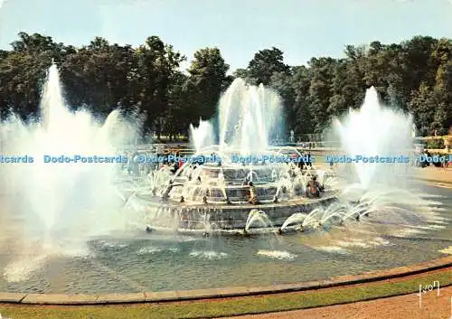 D041772 Couleurs et Lumiere de France. Chateau de Versailles. Grandes eaux au ba