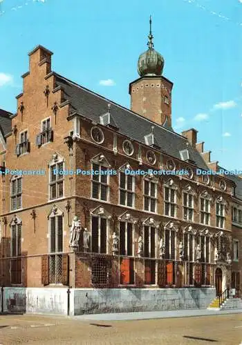 D042415 Nijmegen. Stadhuis. Krüger. Schlittenfahren