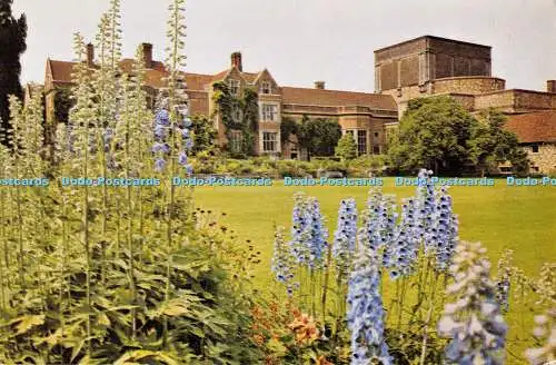 D046343 The Gardens at Glyndebourne Festival Opera House. Hunt Barnard Druck.