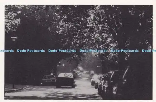 D046900 Ansichten des Nordwestens. Ferncroft Avenue. P.I.P. Druck. David Jaco