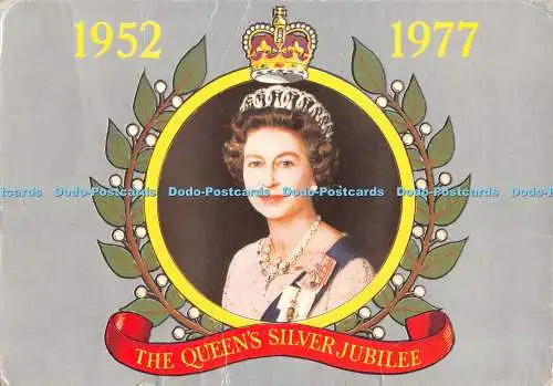 D051037 The Queen Silver Jubilee of H. M. Queen Elizabeth II. Postkarte Associati