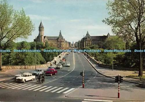 D057394 Luxemburg. Point Adolphe. Caisse d Epargne de l Etat et C.E.C.A. Pau