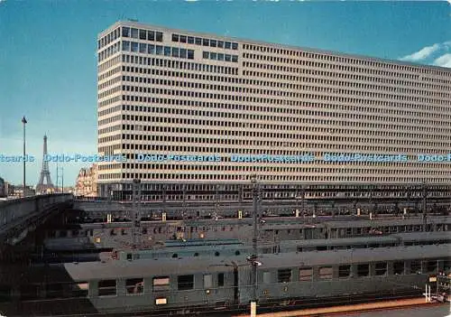 D058917 Perspective sur le Nouvel Ensemble de la Gare Montparnasse. Waage Ha