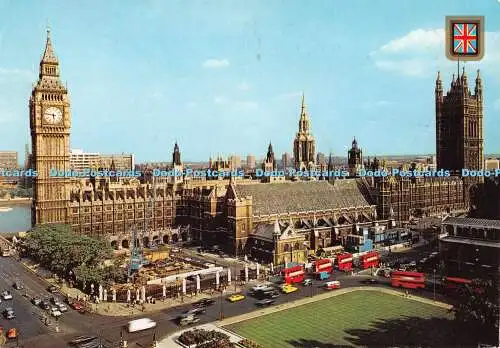 D059876 London. Parlament Square. Fisa. Golden Shield