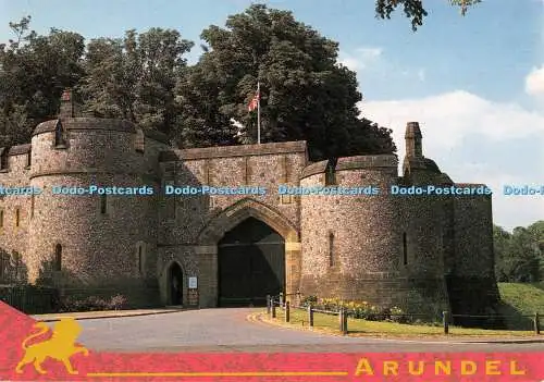 D060019 Arundel. Das Burgtor. West Sussex. John Hinde. Howard Morrow