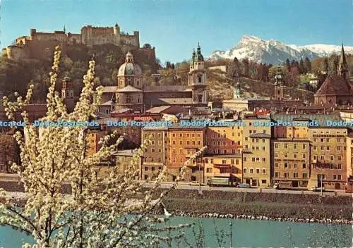 D060126 Salzburg. Blick vom Kapuzinerberg auf die Altstadt. Im Hintergrund. Unte