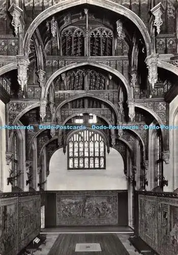 D062359 Hampton Court Palace. Die große Halle mit Blick nach Osten. Arbeitsministerium