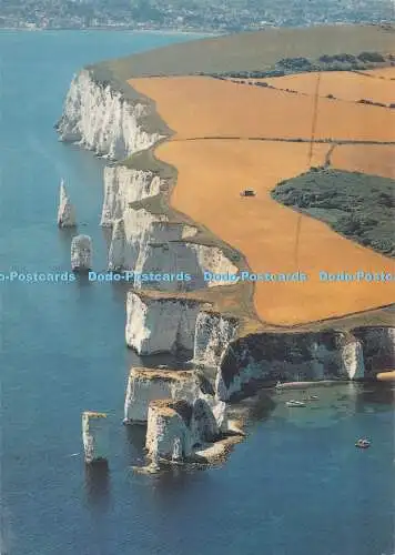 D084057 Handfast Point. Studland. Dorset. Handfast Point und Old Harry Rocks liegen
