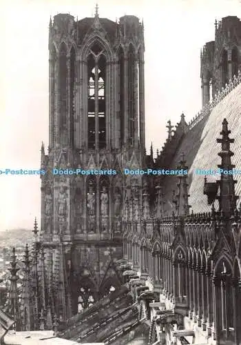 D084388 Reims. Marne. La Cathedrale Notre Dame. Tour Süd. Galerie des Rois. Serv