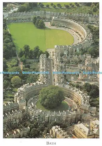 D086275 Badewanne. Luftaufnahmen von Royal Crescent und Circus. Unichrome. Jarrold