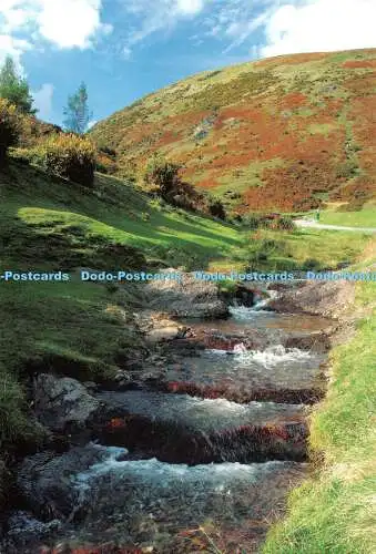 D084885 Carding Mill Valley. Shropshire. Kristallklarer Strahl. Haddon Hill on va