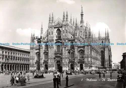 D090772 1. Milano. Il Duomo. Giesse. G.S