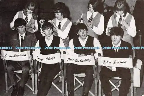 D089949 The Beatles. The American Postcard Company