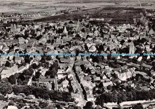 D095525 Soest. Westfalen mittelalterliche Stadt mit sehenswerten Kirchen. Linden