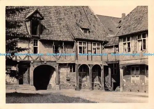 D095845 Lüneburg Kloster Lune. Innenhof. Voigt Elmshorn