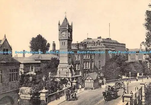 D095967 Salisbury. Uhrturm und Krankenstation um 1903. Wiltshire Bibliothek und Muse