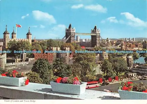 D100358 Tower of London und Tower Bridge. I.V.P. Limited. United Artists