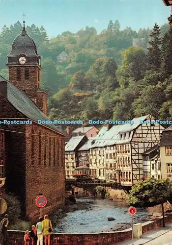 D102450 Monschau Eifel. Montjoie. Partie an der Rur mit Aukirche. Erich Justra