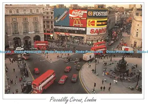 D101228 London. Piccadilly Circus. Kardorama