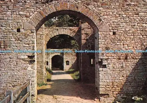 D104907 Chateau fort de Pirou. Manche. Enfilade des premieres porte defensives v