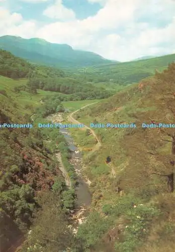 D101619 Blick Richtung Beddgelert auf den Berg Snowdonia zeigt den Afon