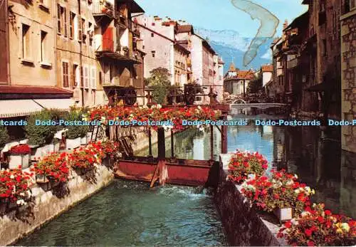 D105326 Le Vieil Annecy. Le canal du Thiou aux rives fleuries. Rossat Mignod. 19