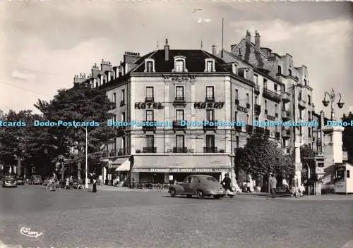 D105638 Dijon. Rue Marechal Foch. L Hotel Morot. Combier Imp. Macon. Cim. RP