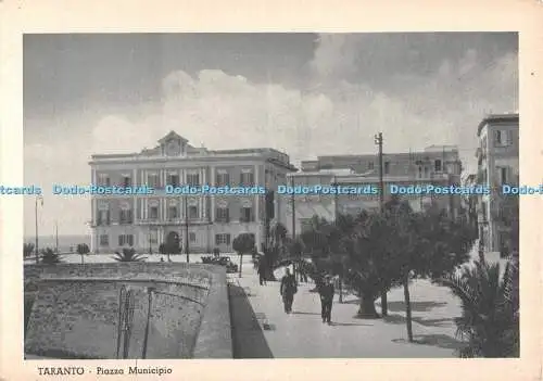 D110678 Taranto. Piazza Municipio. Ris. G. Rimini