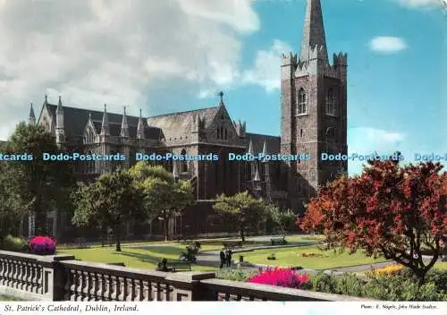 D111121 Irland. Dublin. St. Patrick Cathedral. John Hinde. E. Nagele