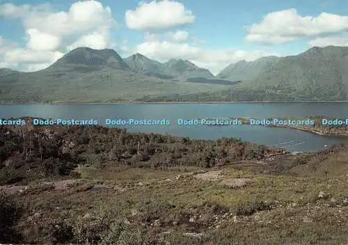 D116423 Beinn Alligin und Liathach über Upper Loch Torridon. Phil Banks