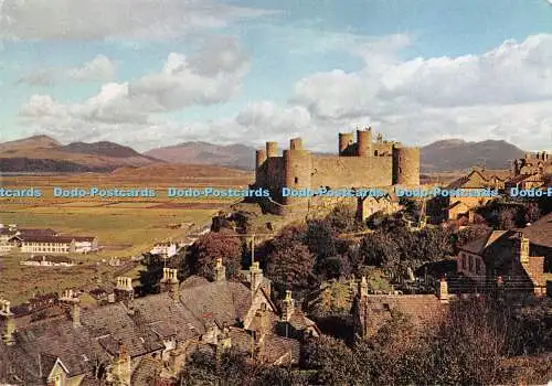 D109809 Merioneth. Schloss Harlech. Blick von Süden mit Snowdon im Hintergrund. M