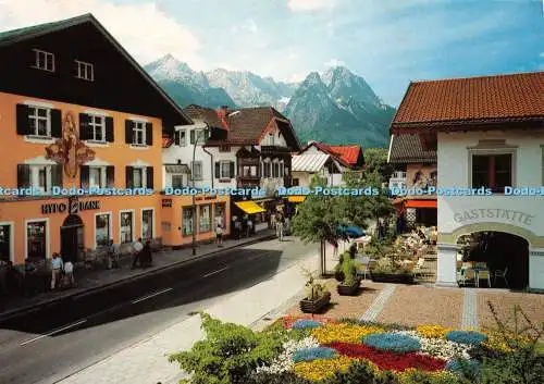 D116602 Garmisch Partenkirchen. Oberbayem. Bahnhofstrasse Mit Zugspitzgruppe. Hu