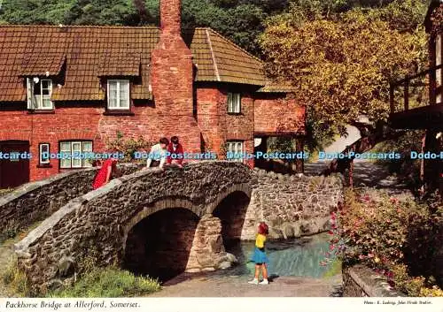 D111437 Somerset. Packhorse Bridge in Allerford. John Hinde. E. Ludwig