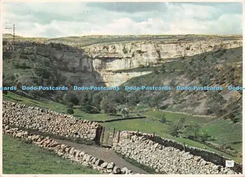 D116774 Yorkshire. Malham Cove. Walter Scott. 1960