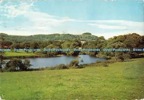 D114714 Chanctonbury Ring mit Wiston House und Wiston Lake. Valentinstag. Englisch