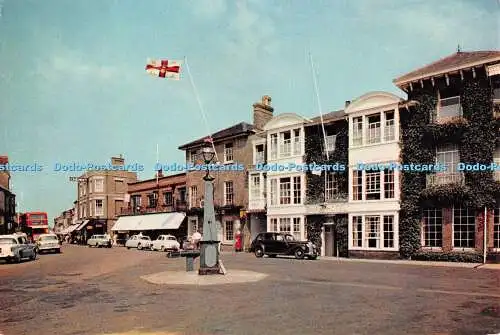 D116979 Suffolk. Marktplatz. Southwold. J. Arthur Dixon