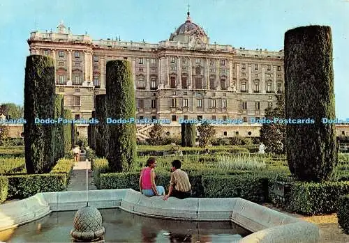 D114863 48. Madrid. Königspalast von Sabatini Gardens. J. L. Gallegos