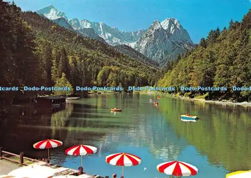 D115045 Garmisch Partenkirchen. Oberbayern. Riessersee. Kleinod zwischen Wald un