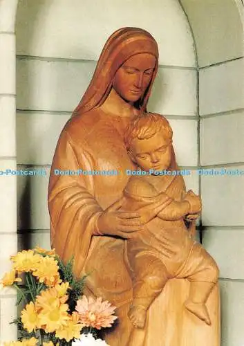 D119481 Kapelle des Heiligen Beistandes. Statue Unserer Lieben Frau und Kind. St. Hilda Pr