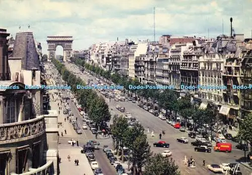 D159371 Paris. Les Champs Elysees et l Arc de Triomphe. Greff. Mexichrom. 1971