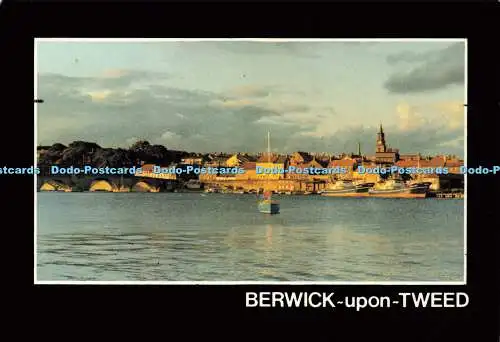 D159700 Berwick Upon Tweed. Regenbogenkarten. Braemar Folien. Neil Potts