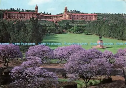 D163995 Pretoria. Union Buildings at Jacaranda Time. Rahmenwürdige Publikationen. 1