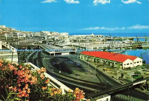 D160617 Alger. Le Port. Jefal. 1975