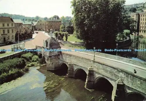 D161986 Wiltshire. Die Stadtbrücke und der Fluss Avon. Fotopräzision