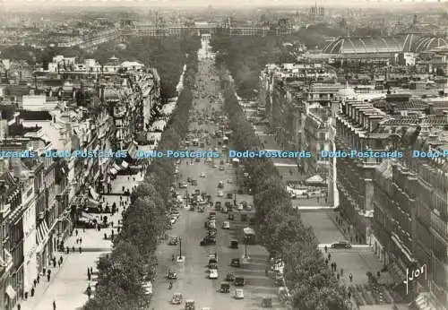 D164624 Paris en Flanant. Avenue Des Champs Elysees. Yvon