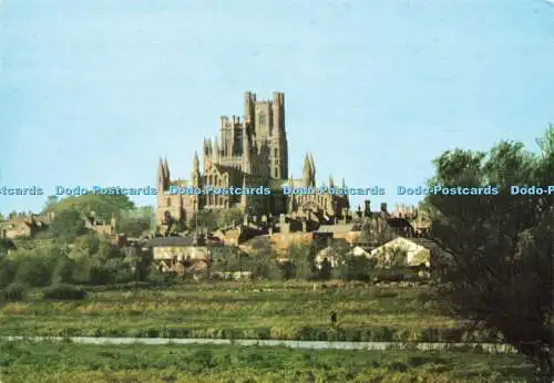 D162582 Friends of Ely Cathedral. Blick auf die Kathedrale von Ely von Südosten. Dr.